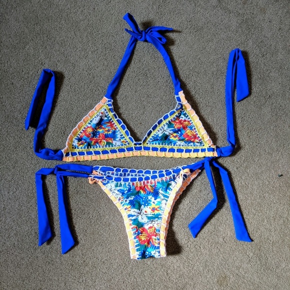 Tropical blue bikini - Picture 4 of 4